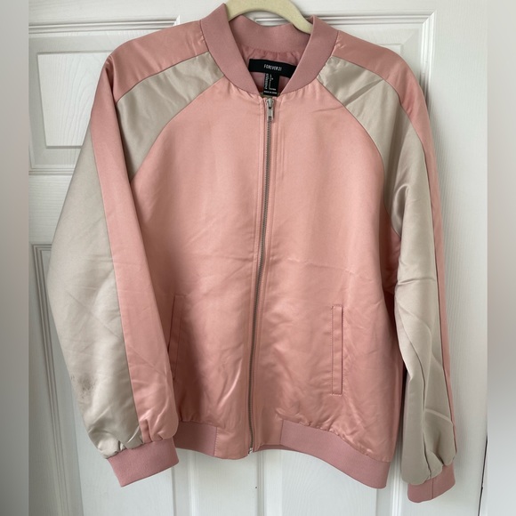 Pink Forever 21 Bomber Jacket, size medium Unisex - Picture 5 of 5